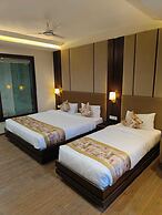Hotel Raghukul Grand