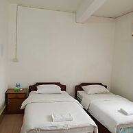 VV Villa Vangvieng Hotel