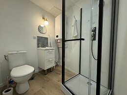 Stylish Stay in Central Le Mans