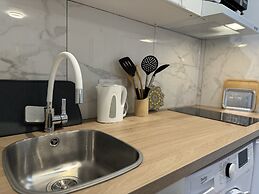 Stylish Stay in Central Le Mans