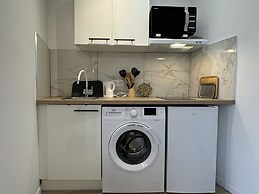 Stylish Stay in Central Le Mans