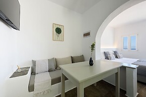 Phaedrus Living Paros Cycladic 4