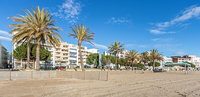 Apartment in Roses Near Nova Beach