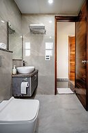 Lime Tree Hotel Medanta
