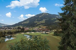 Luxurious Apartment on the Golf Course
