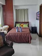 Spacious Studio Unit With Balcony and Seaview