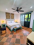 CASA SILVA HOTEL-CAFE