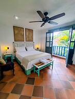 CASA SILVA HOTEL-CAFE