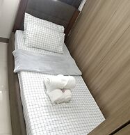 Cozy Luxurious Place Near MOA Picc CCP Free Wi-fi