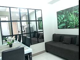 Cozy Luxurious Place Near MOA Picc CCP Free Wi-fi