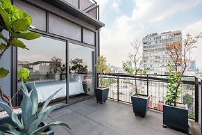 319-PH Luxury 3BR Duplex PH