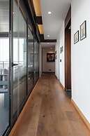 319-PH Luxury 3BR Duplex PH
