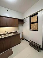 Alabang Condo by Lyre