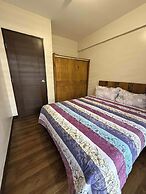Alabang Condo by Lyre