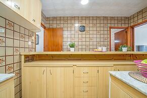Apartment in Roses Near Sandy Beach