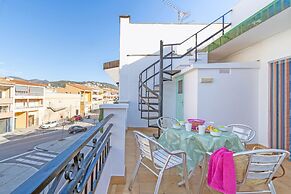 Apartment in Roses Near Sandy Beach