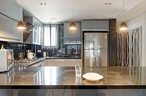 Vesta - Luxury Apt - 2Br - CFC XL