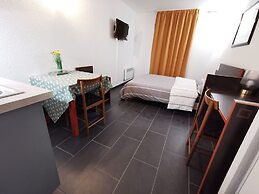 Appart Hotel La Defense