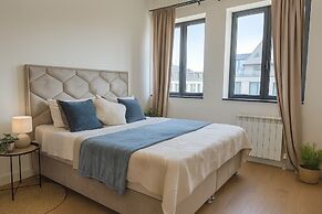 Queen's Park Residence Apartments