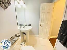 Cozy Studio Loft with 2 Bath