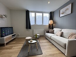 Duplex in Le Mans Near 24 Hours Circuit