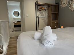 Duplex in Le Mans Near 24 Hours Circuit