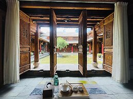 Jia Kedi Ancient House Cultural Homestay