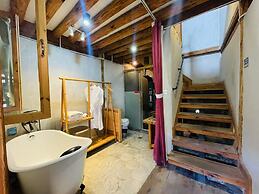Jia Kedi Ancient House Cultural Homestay