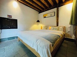 Jia Kedi Ancient House Cultural Homestay