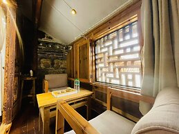 Jia Kedi Ancient House Cultural Homestay