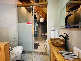 Jia Kedi Ancient House Cultural Homestay
