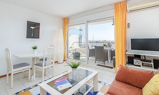 Apartment in Empuriabrava With Canal Views