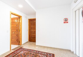 Apartment in Empuriabrava With Canal Views