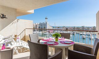 Apartment in Empuriabrava With Canal Views