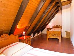 Holiday Apartment With 2 Bedrooms