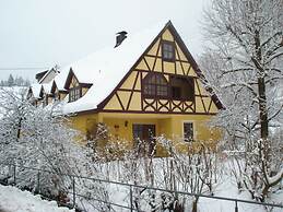 Holiday Apartment With 2 Bedrooms
