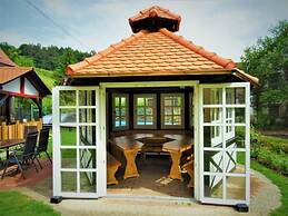 Holiday Apartment With 2 Bedrooms