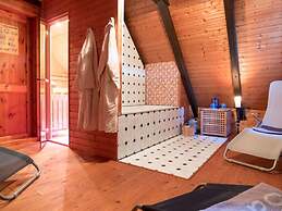 Holiday Apartment With 2 Bedrooms