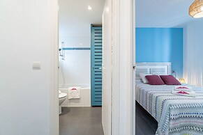 Apartment in Empuriabrava Near Sandy Beach