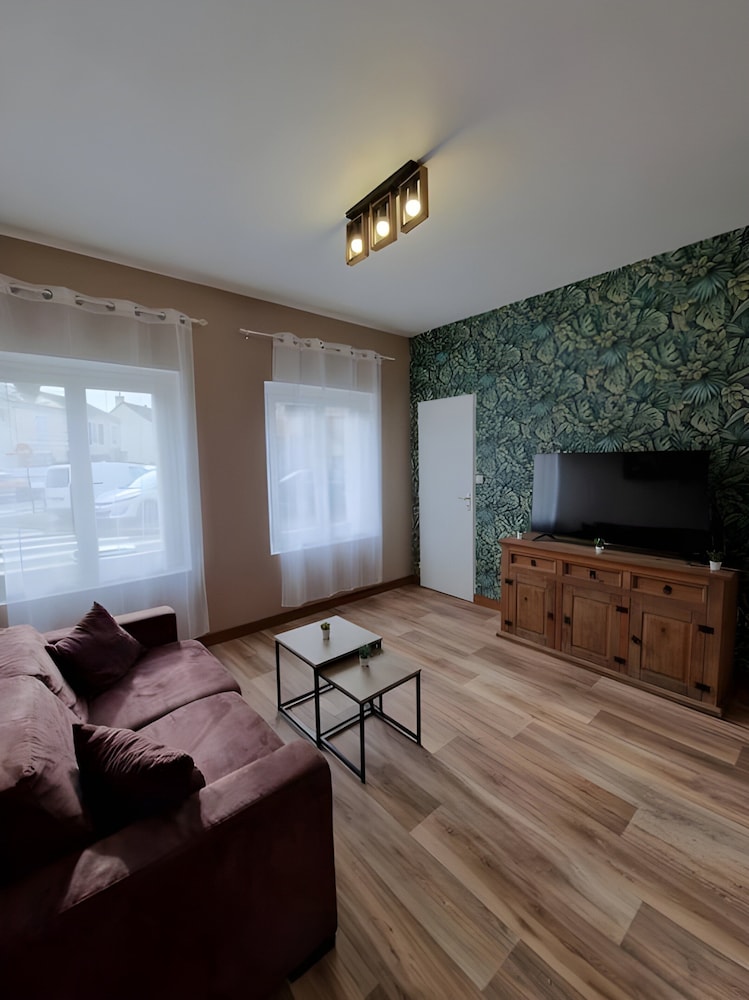 Apartment in Le Mans Near Train Station