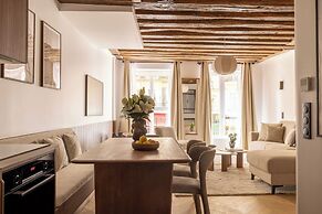 Chic A/C Central apt - 2bdr/6p - Faubourg s/ Denis