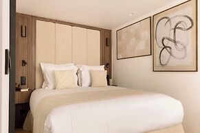 Chic A/C Central apt - 2bdr/6p - Faubourg s/ Denis