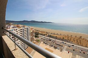 Studio in Empuriabrava With Ocean Views
