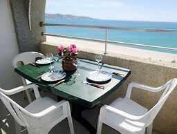 Studio in Empuriabrava With Ocean Views