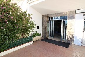 Studio in Empuriabrava With Ocean Views