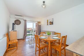 Empuriabrava Apartment With Pool, Parking