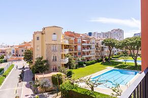 Empuriabrava Apartment With Pool, Parking