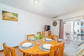 Empuriabrava Apartment With Pool, Parking