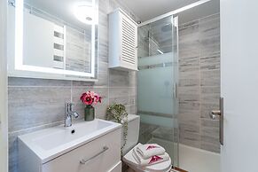 Empuriabrava Apartment With Pool, Parking