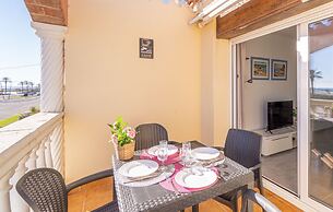 Beachfront Stay With Sea Views & Wi-fi